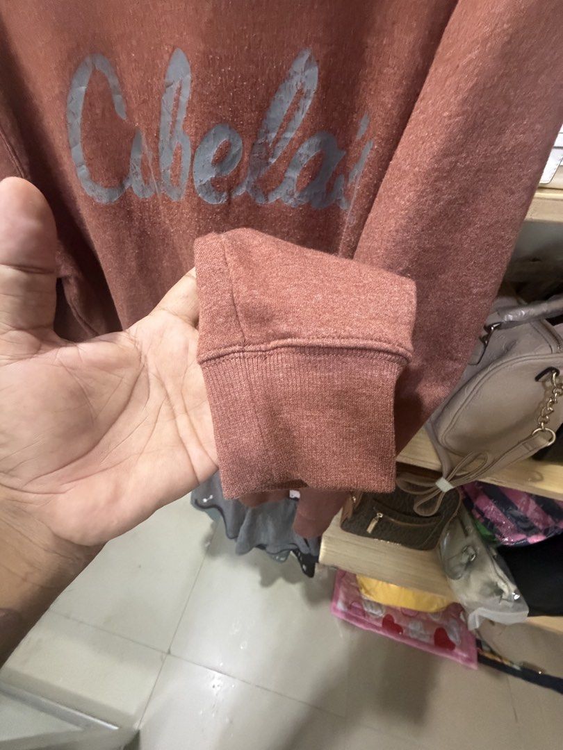 Cabelas by Bass pro shops pullover (Category: Coats, Jackets and Outerwear) located in Pinamalayan. Submitted by danilotubero08 (Listing ID 1460793778, Image 2). Description: Cabelas pullover jacket by Bass pro shops size medium on tag w23L29.