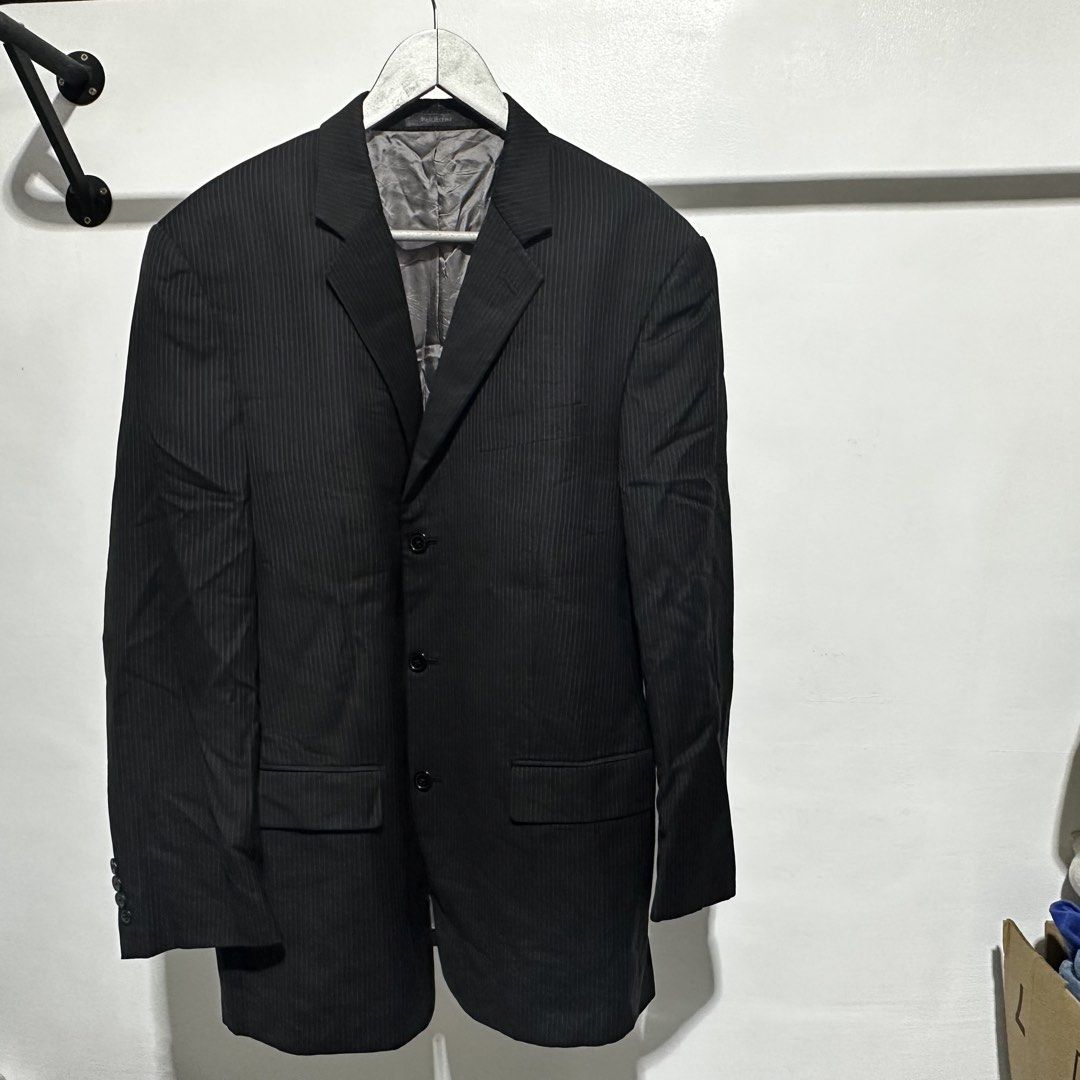 Calvin Klein Pinstripe Blazer Coat Black (Category: Coats, Jackets and Outerwear) located in Makati City. Submitted by hdn.rck (Listing ID 1460763858, Image 1). Description: .