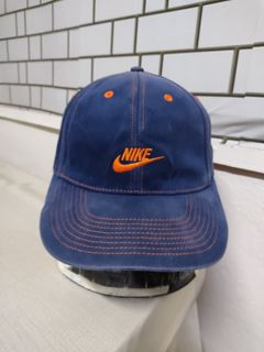 (Category: ) located in . Submitted by ek_thriftstore90 (Listing ID 1460904555, Image 1). Description: .