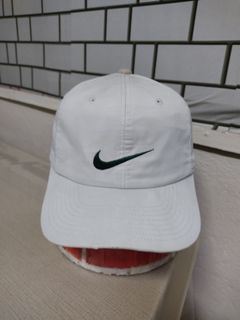 (Category: ) located in . Submitted by ek_thriftstore90 (Listing ID 1460901596, Image 1). Description: .