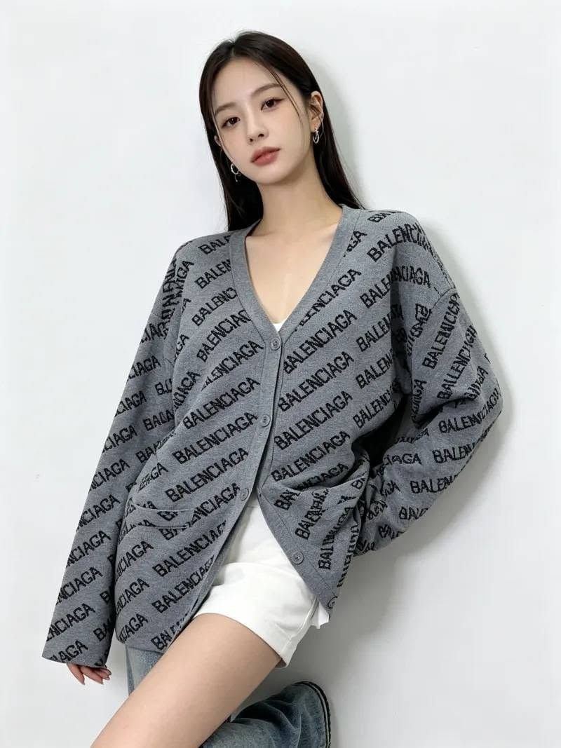 Cardigan .so beautiful❤️❤️ (Category: Coats, Jackets and Outerwear) located in Manila. Submitted by raredeer-4deb4e (Listing ID 1460812260, Image 2). Description: can fit upto xxl.
