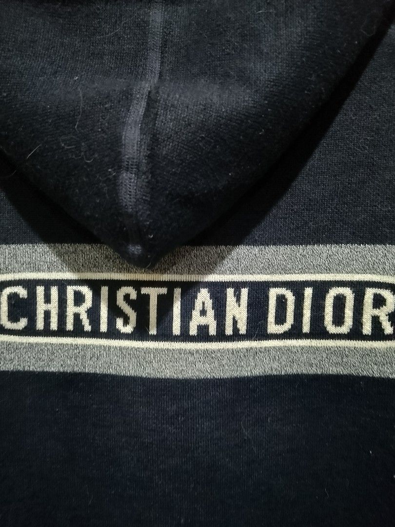 CD REVERSIBLE CARDIGAN MONOGRAM KNITTED (Category: Coats, Jackets and Outerwear) located in Cavite. Submitted by aly27alipo46984 (Listing ID 1460753748, Image 3). Description: CRISTIAN DIOR CARDIGAN MONOGRAM REVERSIBLE KNITTED BEST FIT XL.