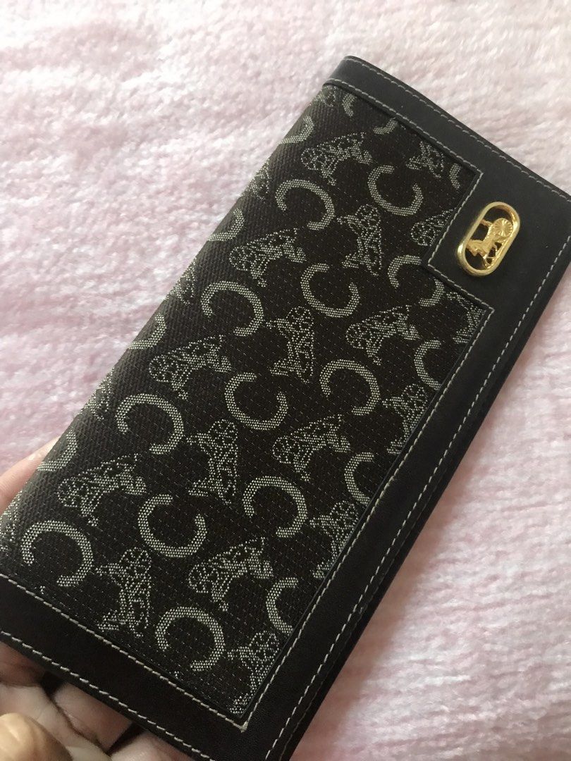 CELINE monogram long wallet (Category: Wallets & Card holders) located in Davao. Submitted by axelgalz (Listing ID 1460755422, Image 3). Description: CELINE MONOGRAM LONG WALLET Authentic .