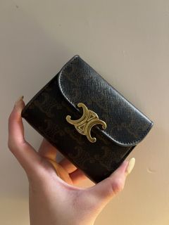 （分類：）位於 。 由 sakuraa_ 提交（商品編號 1460909880，圖片 1）。簡介： 。