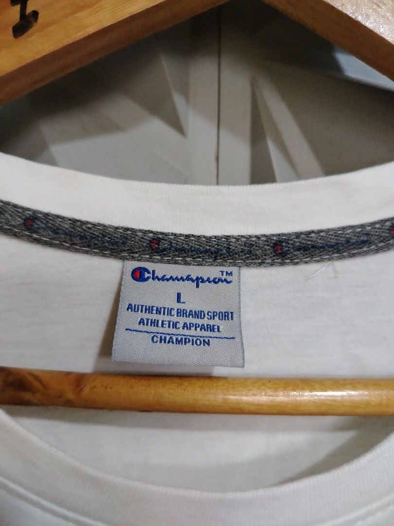 Champion (Category: Tshirts & Polo Shirts ) located in Victoria. Submitted by 2017thrifter (Listing ID 1460722631, Image 3). Description: Details on Pic Mindoro loc Can ship nationwide.