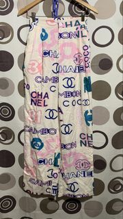 (Category: ) located in . Submitted by dglnarchivefinds (Listing ID 1460908173, Image 1). Description: .