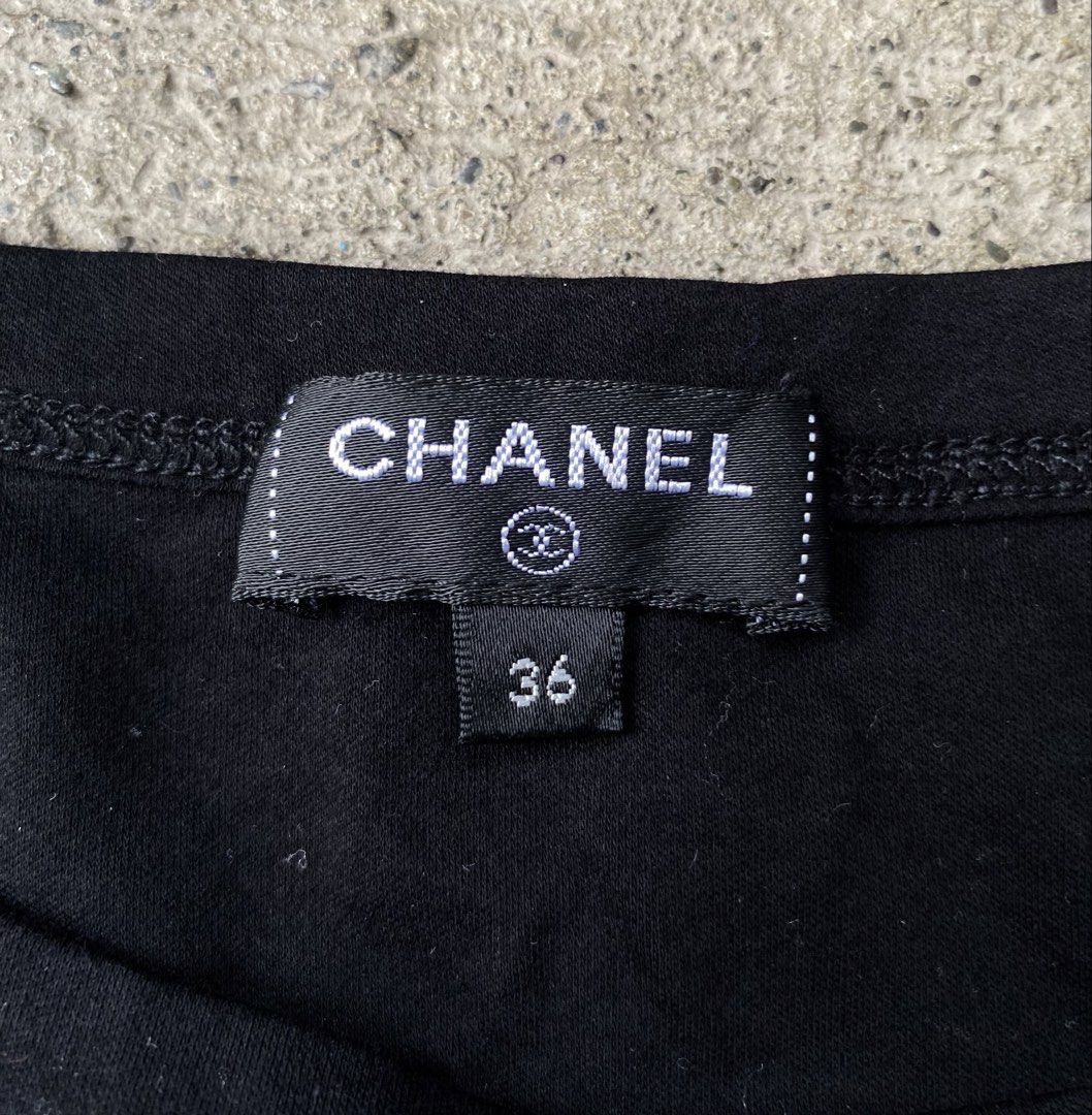 Chanel Cropped Summer T-Shirt (Category: Blouses) located in Kalibo. Submitted by bryaninosa20819 (Listing ID 1460805324, Image 3). Description: Chanel Cropped Summer T-Shirt Dimes : 14x17 Very Good Condition Color Rate 9.5/10 Need Wash .