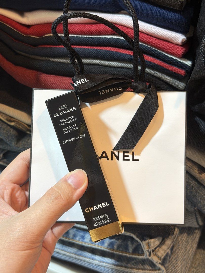 Chanel Multi-use Duo Stick Limited Edition - Intense Glow (Category: Makeup) located in Balanga. Submitted by kyleweeee (Listing ID 1460839440, Image 3). Description: Hard to find makeup from Chanel. Purchased from Korea. .