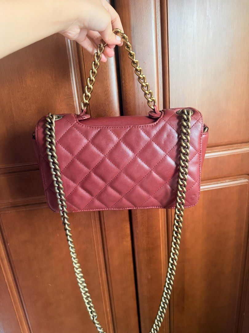 Chanel Quilted Double Flap in Burgundy (Category: Luxury Bags & Wallets) located in Marilao. Submitted by hannahjrmn (Listing ID 1460747752, Image 2). Description: NGA CODED TARNISHED CHAIN.