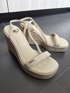 （分類：）位於 。 由 simply.happy 提交（商品編號 1460761334，圖片 1）。簡介： 。