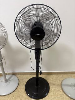 (Category: ) located in . Submitted by tan.eng_wei (Listing ID 1460808967, Image 1). Description: .