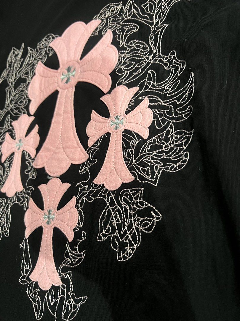 Chrome Hearts Bespoke (Vietnam thrifted) (Category: Tshirts & Polo Shirts ) located in Marikina City. Submitted by christopherzz (Listing ID 1460766020, Image 3). Description: Chrome Hearts Shirt Bespoke Vietnam 🇻🇳 Thrifted Dimensions: 22- Width 31- Length Twice worn in Vietnam 5,000Php negotiable Can do meetups in Laspiñas or Makati area .