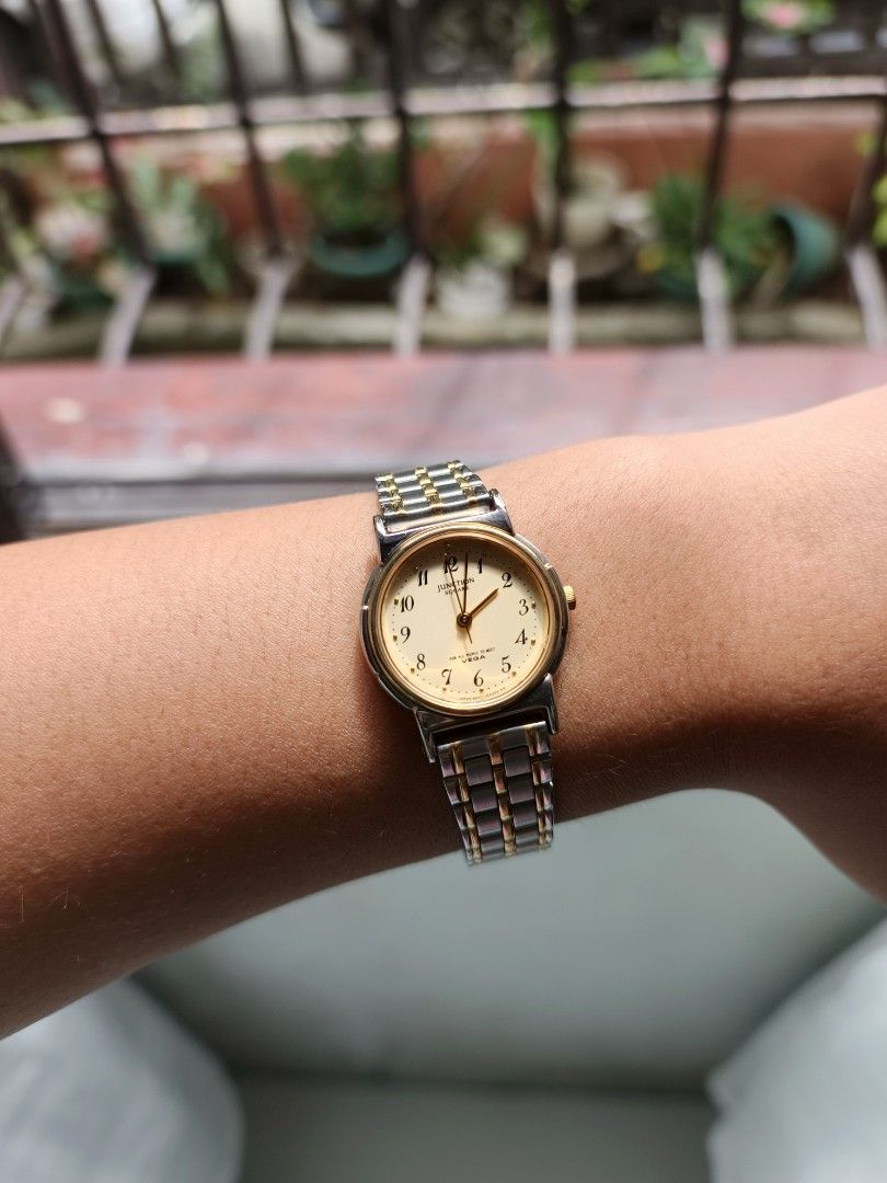 Citizen Junction Square (Category: Women's Watches) located in Manila. Submitted by altlazo23 (Listing ID 1460906141, Image 2). Description: - Citizen Junction Square Vega Watch - Two-tone stainless steel band - Cream dial with gold-tone markers - Water resistant - Made in Japan (Citizen Watch Co. movement) - Vintage watch and ideal for everyday wear.