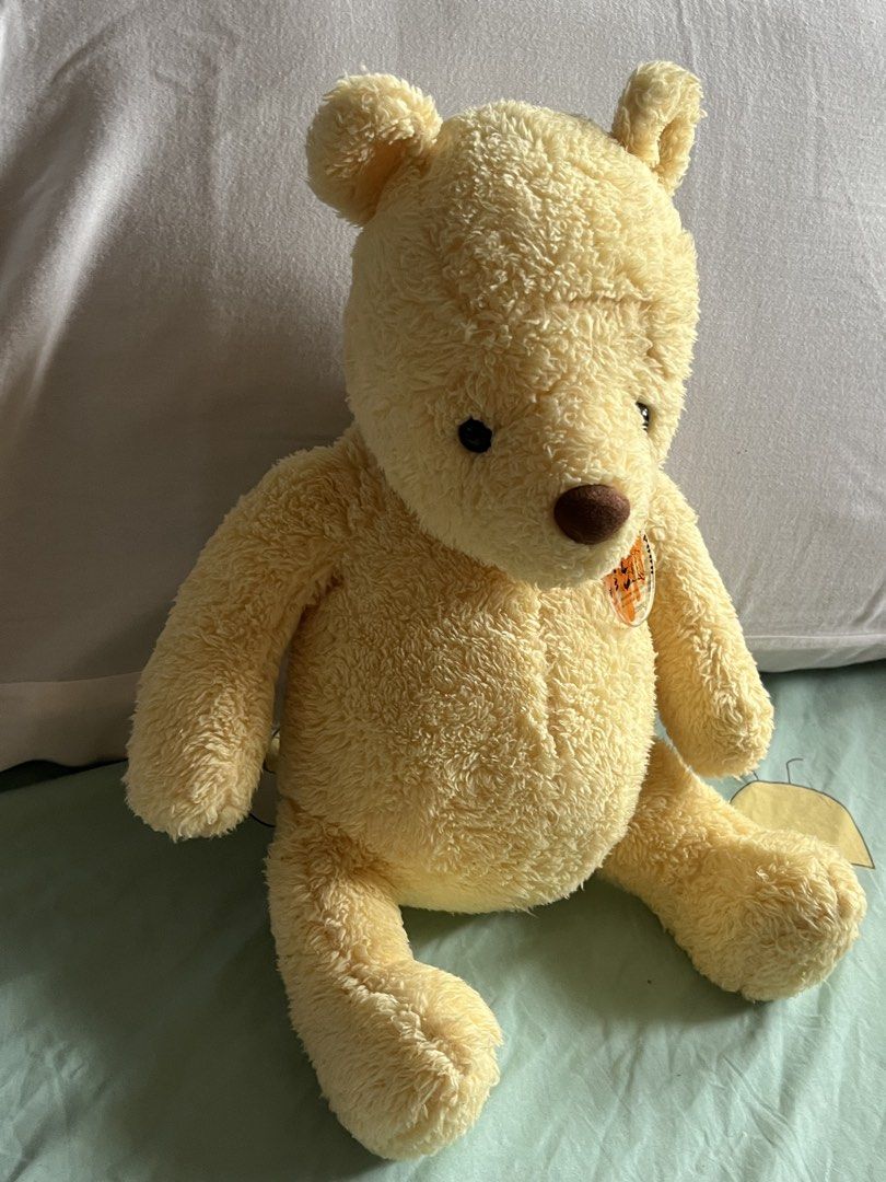 Classic pooh (Category: Plushies & Soft Toys) located in Paranaque City. Submitted by bonsaiart (Listing ID 1460823187, Image 1). Description: Pre owned Good condition 1500+sf via GCASH or paymaya No to meetup No to cop / cod Shipping via j&t only No breaking of set or bundle.