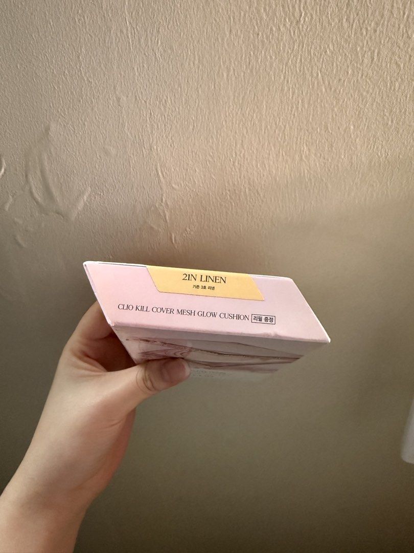 CLIO KILL COVER MESH CUSHION (Category: Makeup) located in Manila. Submitted by ksywn (Listing ID 1460803267, Image 2). Description: SHADE 21N brand new with 1 refill! got in olive young.