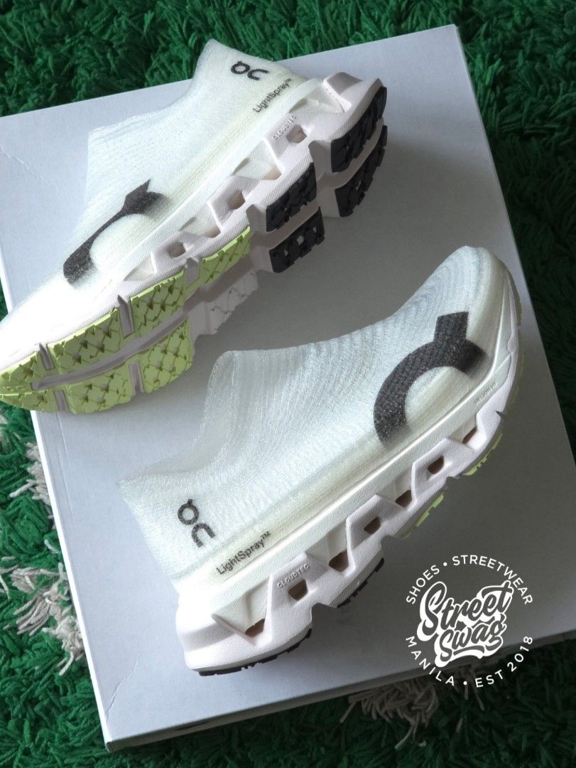 Cloudmonster 3 Hyper Lightspray Lily Limelight (Category: Sneakers) located in Manila. Submitted by bron.jenerva (Listing ID 1460762763, Image 2). Description: Cloudmonster 3 Hyper Lightspray Lily Limelight brand new ~ On hand Size 7.5w (EU38.5) Retail Only P16490✅️ ❗️Cash-on-Pickup (CoP) via LBC is ok 🤝DM to discuss options 💰MoP: BDO BPi 🛵Manila pickup or via Grab/lalamove 🚚We ship daily via LBC ⚠️Price may change without prior notice.