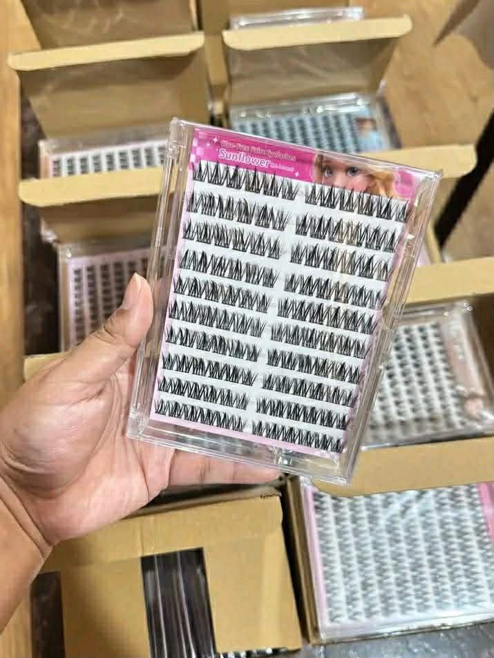 CLUSTER EYELASH (Category: Body Jewelry) located in Manila. Submitted by kaidenponce (Listing ID 1460723133, Image 3). Description: 75each 55each min 10pcs 45each min 30pcs.
