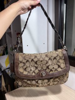 (Category: ) located in . Submitted by bln.preloved (Listing ID 1460911603, Image 1). Description: .