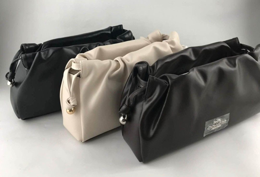 Coach Faye Crossbody Small (Category: Cross-body Bags) located in Quezon City. Submitted by bagsboutiqueph (Listing ID 1460749379, Image 1). Description: LAST PRICE POSTED. LIMITED STOCKS! BRANDNEW WITH INCLUSIONS. COLOR MAY SLIGHTLY VARY IN ACTUAL DUE TO LIGHTING AND CAMERA SETTING. OTHER PHOTOS WILL BE SEND DURING PURCHASE AND FOR SURE BUYERS ONLY. WHEN IN DOUBT, DO NOT ORDER. THANK YOU..
