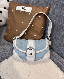 (Category: ) located in . Submitted by theshopsummerstyle (Listing ID 1460899944, Image 1). Description: .