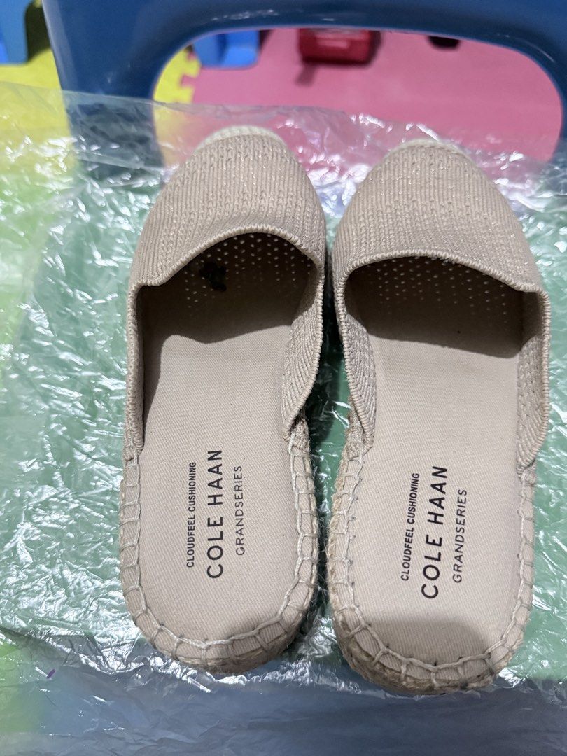 Cole Haan Grandseries Cloudfeel Cushioning Mules (Category: Flats & Sandals) located in Mandaluyong City. Submitted by sandarah (Listing ID 1460851477, Image 3). Description: - Cole Haan Mules - Made in India - Knit upper with subtle sparkle - Espadrille-style sole - Cloudfeel Cushioning for all-day comfort - Easy slip-on design - Ideal for casual wear.