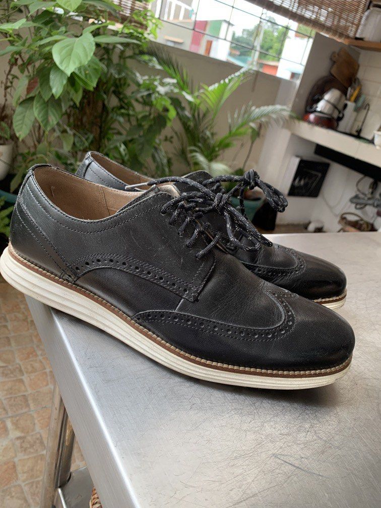Cole Haan OriginalGrand (Category: Dress Shoes) located in Manila. Submitted by christiana90549 (Listing ID 1460740162, Image 1). Description: For Sale! Cole Haan OriginalGrand Size 11.5 M 3,000 Php only No Box Fairview QC area. Thank you!.