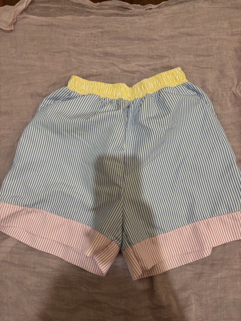 Colorful Stripes Shorts (Category: Shorts) located in Quezon City. Submitted by luneco.ph (Listing ID 1460746683, Image 1). Description: ☆ : Colorful Stripes Shorts ꒰ఎ ★ ໒꒱ price: 165 size: one size dm for when worn mop: gcash/bank transfer mod: grab/lalamove/courier (can do meetups around ust) loc: quezon city NO RETURNS/REFUND.
