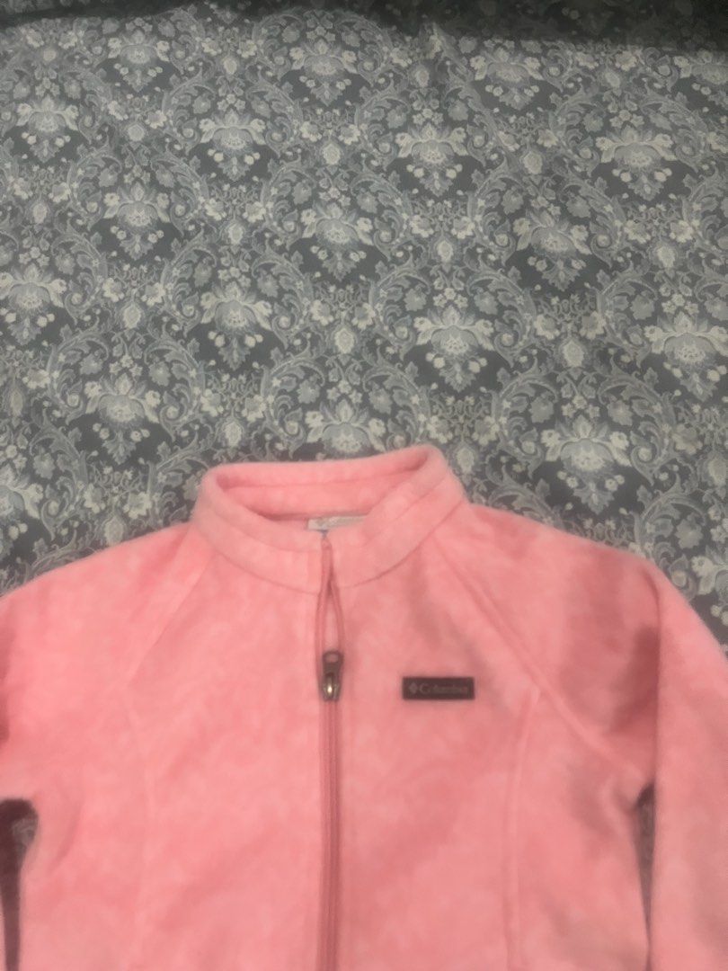 Columbia Pink Fleece Jacket Size 4T (Category: Babies & Kids Fashion) located in Batangas. Submitted by gavsandrix (Listing ID 1460716931, Image 2). Description: - Cute pink Columbia fleece jacket - Size 4T - Full zip closure - Features pockets - Ideal for keeping warm 4t on tag but also fits 3 yo.