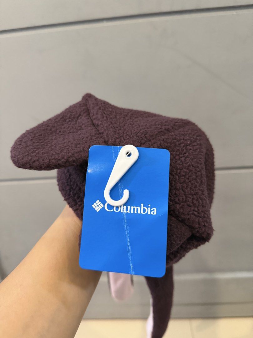 COLUMNIA TODDLER TINY ANIMAL EAR BEANIE (1-3) (Category: Babies & Kids Fashion) located in Lipa City. Submitted by upcycle_alley (Listing ID 1460775610, Image 2). Description: .