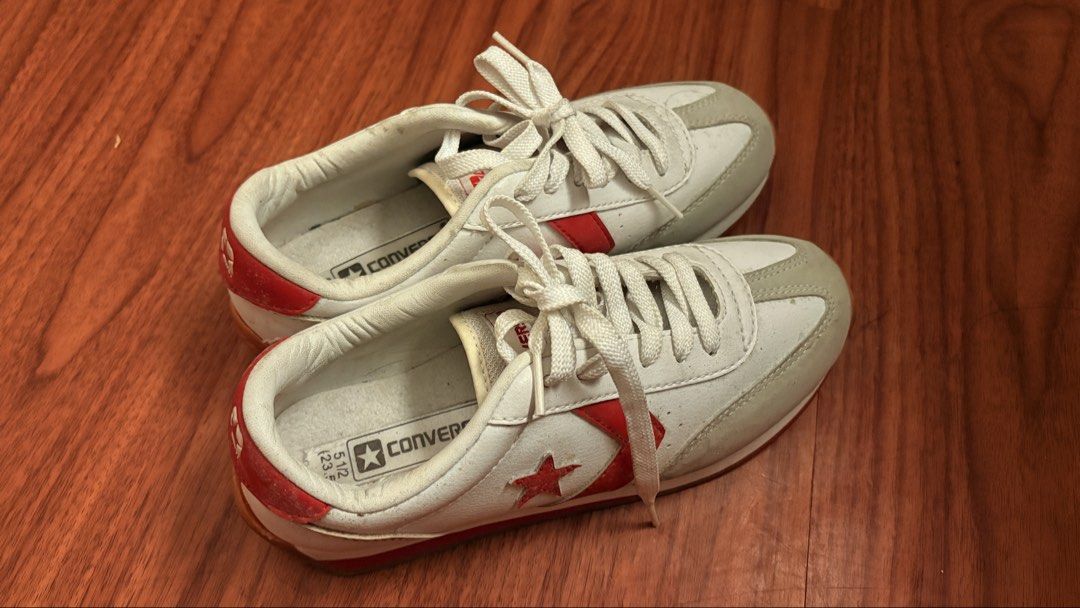 Converse Auckland Racer (Category: Shoe inserts) located in Tagaytay City. Submitted by lilyzobel (Listing ID 1460740619, Image 2). Description: .