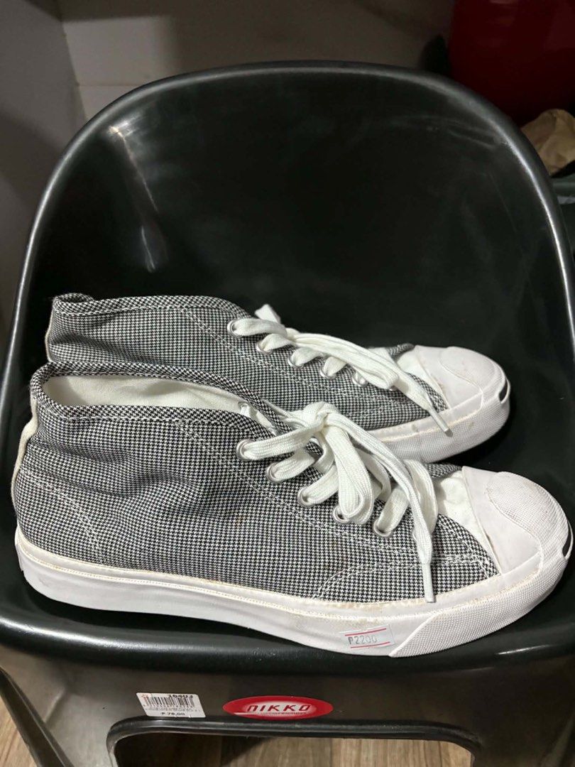 Converse jack purcell mid (Category: Casual Shoes) located in Manila. Submitted by kingblaize (Listing ID 1460793438, Image 1). Description: No issue.