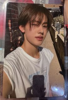 （分類：）位於 。 由 wassuppp_ 提交（商品編號 1460812066，圖片 1）。簡介： 。