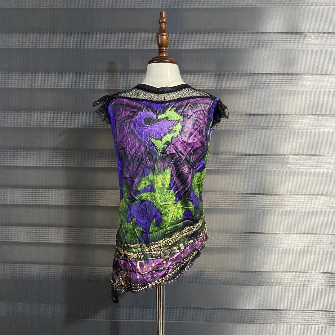 Cosplay Decendants tops (Category: Babies & Kids Fashion) located in Caloocan City. Submitted by discusonlineshop (Listing ID 1460733087, Image 1). Description: 7-10Y.