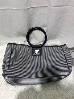 (Category: ) located in . Submitted by zerkinbrylethrift (Listing ID 1460861419, Image 1). Description: .