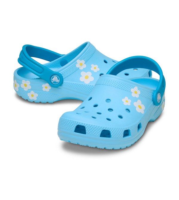 Crocs Kids Classic Daisy Clogs C11 J1 (Category: Babies & Kids Fashion) located in Santa Rosa. Submitted by miqboutique (Listing ID 1460739486, Image 1). Description: Onhand✨ Kids Classic Daisy Clogs C11 J1 ₱1,499 + SF • Ready to ship • Guaranteed Original Fb page: Miq's Boutique.
