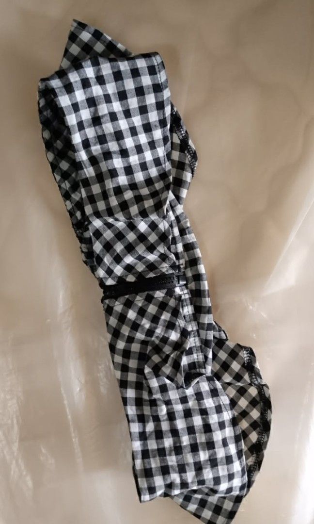 Cute picnic tube (Category: Others Tops) located in Batangas. Submitted by srene.rcks (Listing ID 1460726201, Image 3). Description: -been used once or twice.