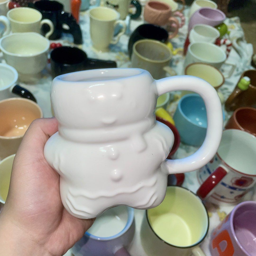 Cute White Character Mug with Handle (Category: Coffee & Tea Tableware) located in Valenzuela. Submitted by baekhyunie_pau (Listing ID 1460811730, Image 1). Description: Cute white character mug with handle. Great for coffee or tea. Perfect for collectors..