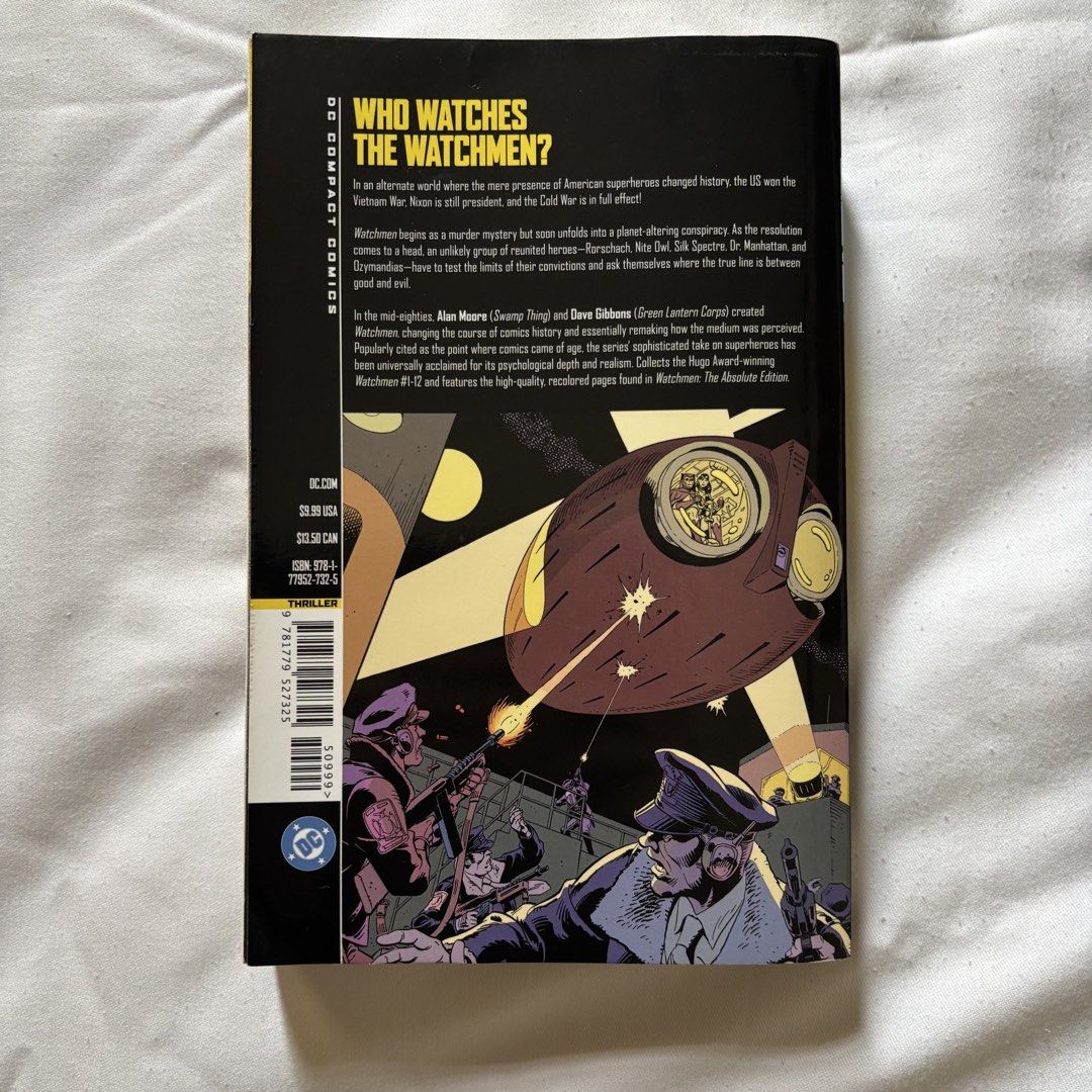 DC Comics Watchmen Compact (Category: Comics & Manga) located in Calamba. Submitted by batmayne (Listing ID 1460782115, Image 3). Description: Did not finish, lightly used.