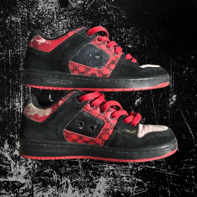 DC Skate Shoes (Category: Sneakers) located in Alaminos. Submitted by mowhawklesbian (Listing ID 1460771719, Image 2). Description: - size 6 us .