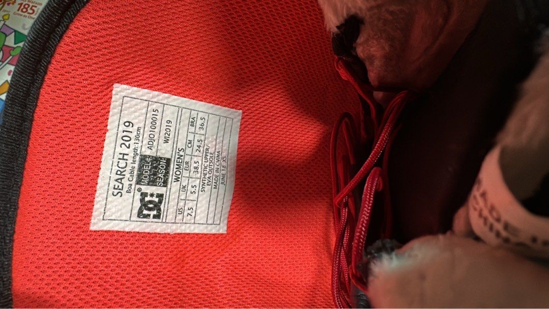 DC women snowboard boot （分類：其他運動配件）位於 Hong Kong。 由 yingying08 提交（商品編號 1460726876，圖片 3）。簡介： DC women snowboard boot 24.5cm。