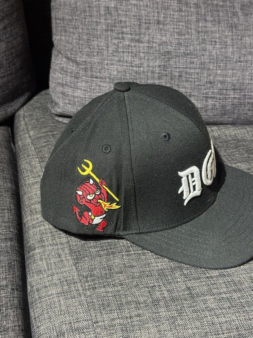dgk crazy life snapback in black (Category: Caps & Hats) located in Cavite. Submitted by wsaleclub (Listing ID 1460879620, Image 2). Description: 10pcs up big discount Yes choosing Pm.
