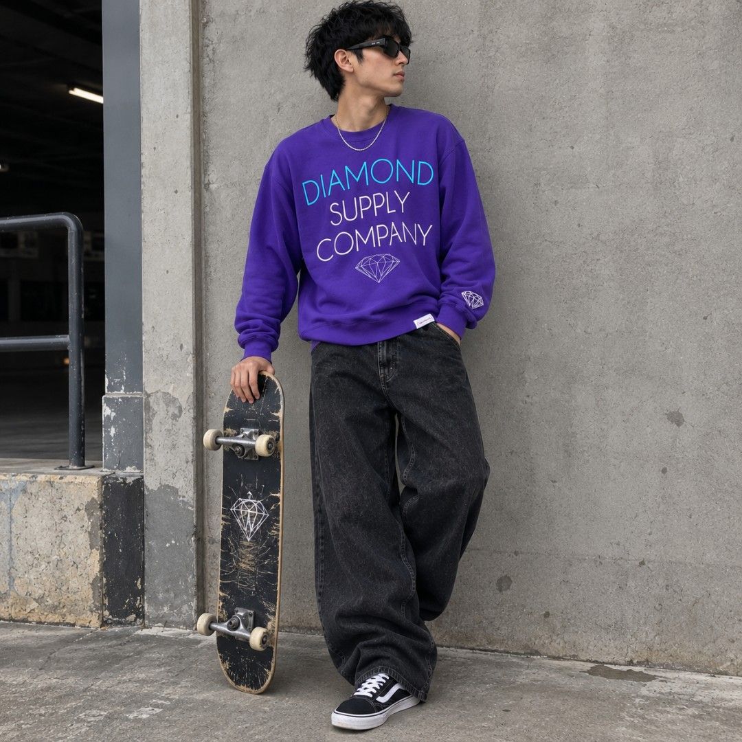 DIAMOND SUPPY CO SWEATSHIRT (Category: Coats, Jackets and Outerwear) located in Bulacan. Submitted by jibbxthrift (Listing ID 1460778818, Image 1). Description: DIAMOND SUPPLY CO SWEATSHIRT SIZE: MEDIUM DIMES: (WIDTH 22) (LENGTH 29) COLOR RATE: 10/10 CONDITION: BRAND NEW CONDITION ISSUE: NONE LOCATION: SJDM BULACAN CODE: #342 PM IF YOU ARE INTERESTED📩 MOP: THRU GCASH COURIER: J&T.