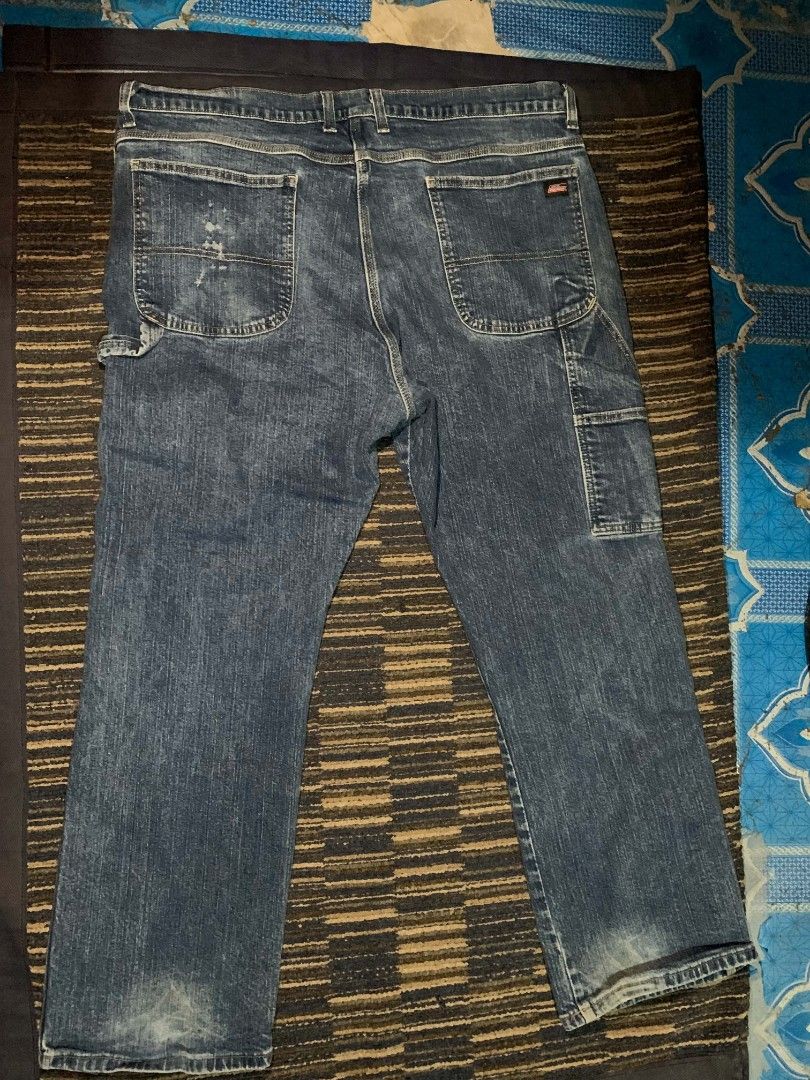 Dickies Carpenter Jeans 40x30 Blue Denim (Category: Jeans) located in Manila. Submitted by itsyourboymat (Listing ID 1460742342, Image 3). Description: - Dickies Blue Denim Carpenter Jeans - Size: 40 Waist, 30 Inseam - Classic workwear style - Multiple functional pockets - Durable and comfortable for everyday wear - Minor signs of wear on back pockets and hemsDICKIES CARPETERS RELAXED FIT CARPENTERS Dimes: L 40 / W 40 / LO 9 1/2 COLOR RATE : 10/1