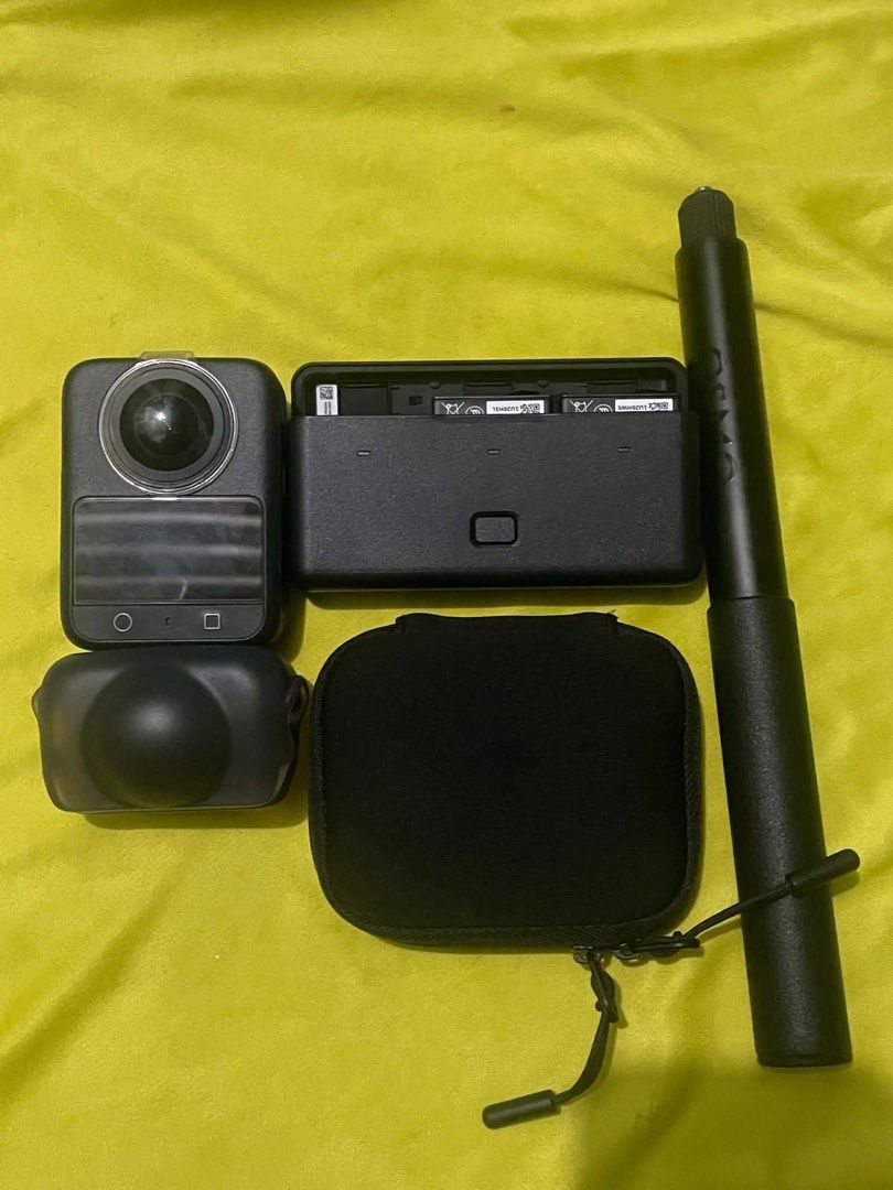 DJI OSMO 360 CAM (Category: Other Gadgets) located in Las Pinas. Submitted by y2k_archievefinds (Listing ID 1460731546, Image 1). Description: STILL BRAND NEW CONDITION 3MONTHS OLD 1MONTH USE WITH FREEBIES& SCREEN PROTECTOR.
