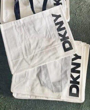 DKNY ECO BAG 10pcs (Category: Beach Bags) located in General Trias. Submitted by trendz_fazhion (Listing ID 1460917953, Image 1). Description: new original usa boughy med size spacious big inside for sure buyer only payment first before ship no cod .