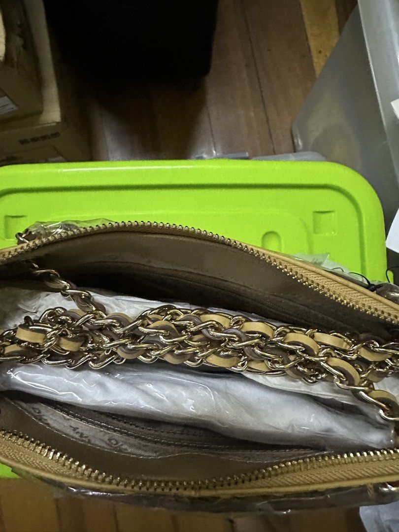 DKNY ostrich-embossed leather Shoulder Bag (Category: Cross-body Bags) located in Manila. Submitted by declutteringlot (Listing ID 1460895447, Image 3). Description: .