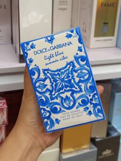 (Category: ) located in . Submitted by luxuryfragrances (Listing ID 1460785503, Image 1). Description: .