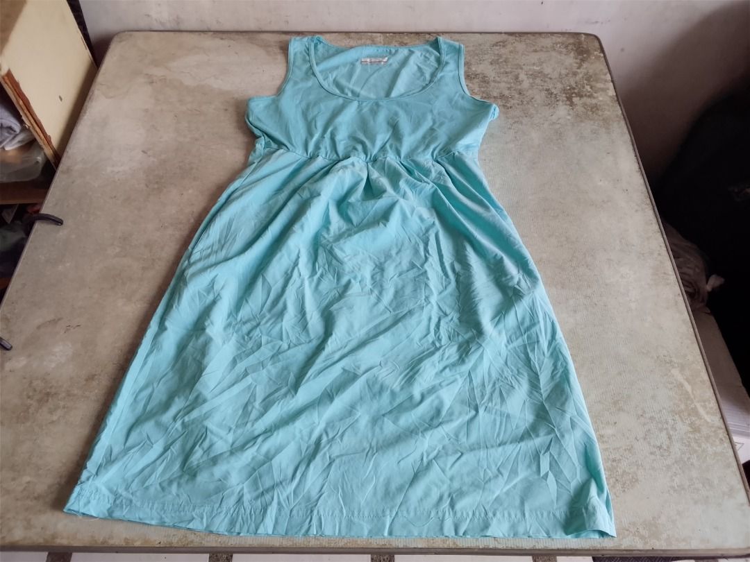 Dress US Columbia (Category: Dresses) located in Los Banos. Submitted by mania-62906 (Listing ID 1460793113, Image 1). Description: Authentic. US Medium. Lightly used. Very good condition..