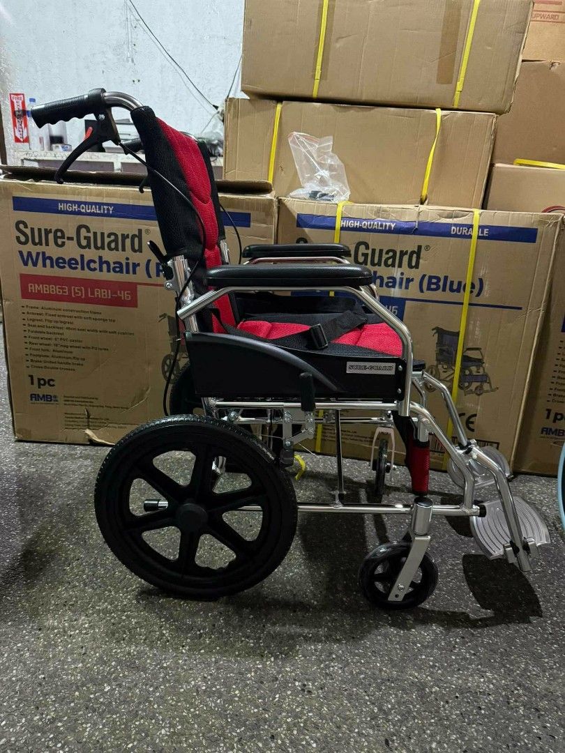 durable travel wheelchair light weight (Category: Medical Supplies & Tools) located in Manila. Submitted by brightflower_273879 (Listing ID 1460728432, Image 1). Description: Brand new heavy duty high quality foldable aluminum Same day delivery .