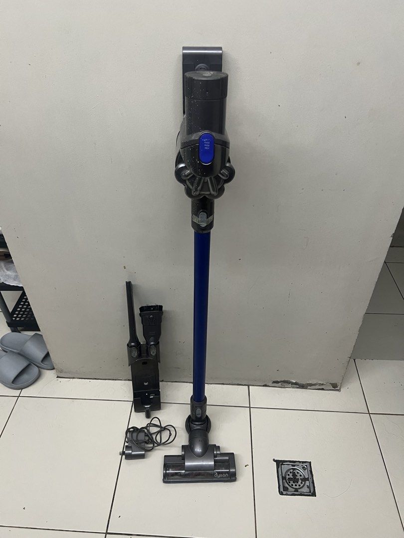Dyson Animal vacuum (Category: Cleaning Tools & Supplies) located in Quezon City. Submitted by timberton (Listing ID 1460758759, Image 2). Description: Selling my preloved Dyson Animal Vacuum Authentic Needs battery replacement Complete attachments With charger Negotiable.
